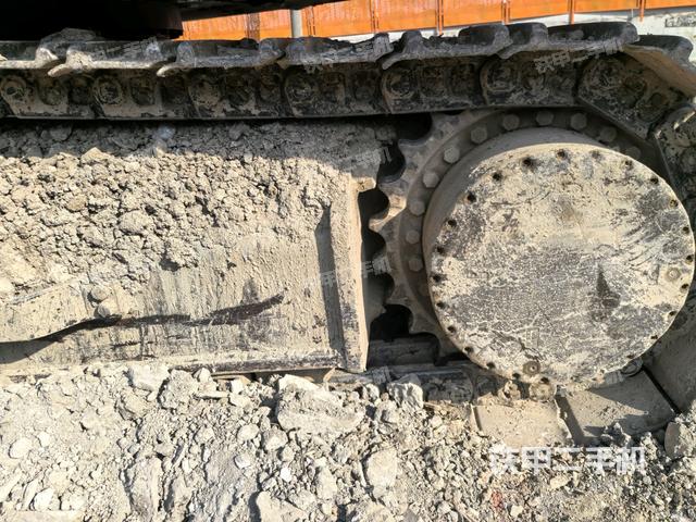 右驅(qū)動(dòng)輪(行走機(jī)構(gòu)) 右驅(qū)動(dòng)輪(行走機(jī)構(gòu))