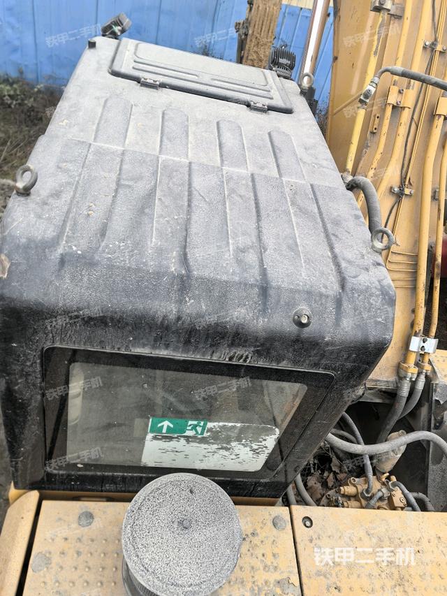 駕駛室頂部俯視（上車部件）