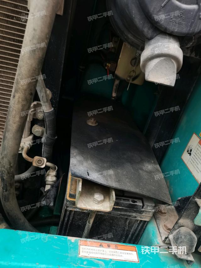電瓶(大件艙室) 電瓶(大件艙室)