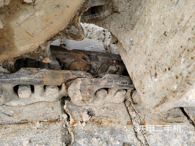 右側(cè)履帶整體（行走機(jī)構(gòu)）