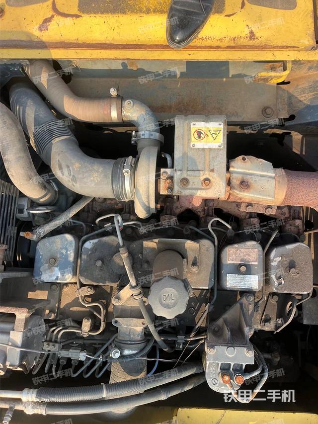 發(fā)動(dòng)機(jī)整體俯視（整機(jī)外觀）