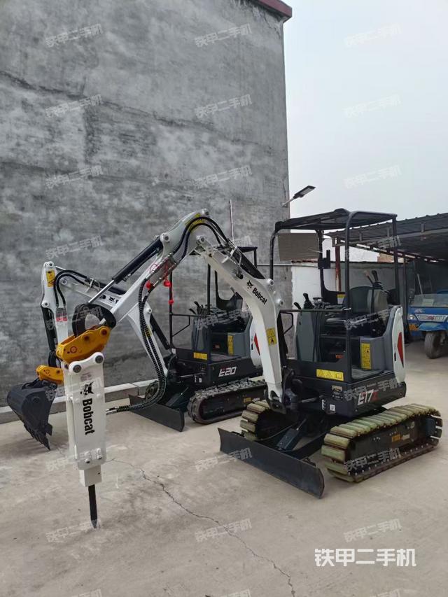 驾驶室整体（整机外观）