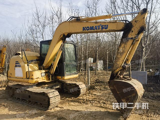 駕駛室頂部（整機(jī)外觀）