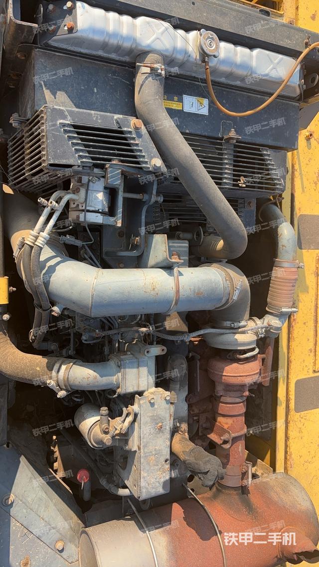 發(fā)動(dòng)機(jī)整體俯視（整機(jī)外觀）