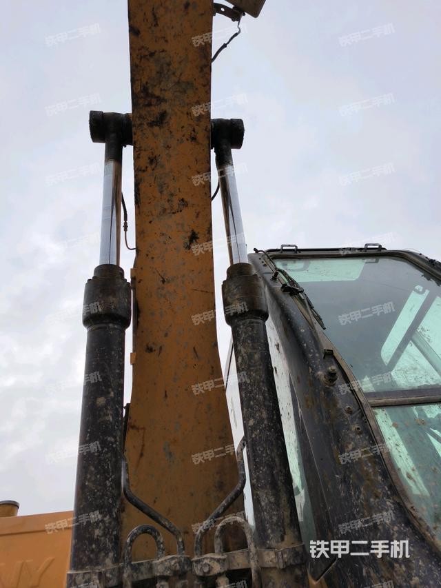 大臂油缸整體?豎拍（工作和回轉裝置）