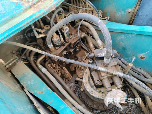 分配閥（上車部件）