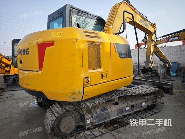 整機(jī)右后45°（整機(jī)外觀）