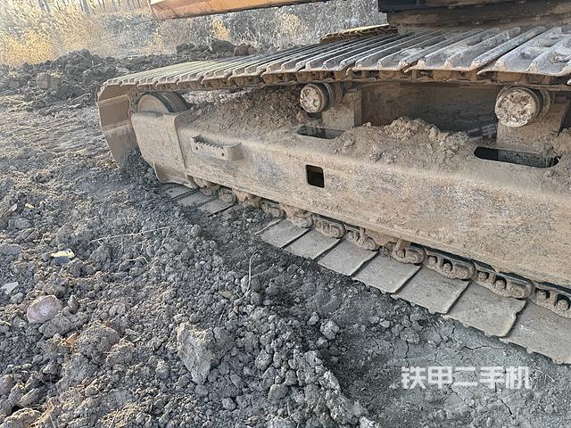 單側履帶整體（整機外觀）