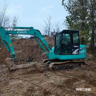 神鋼SK60-8挖掘機(jī)