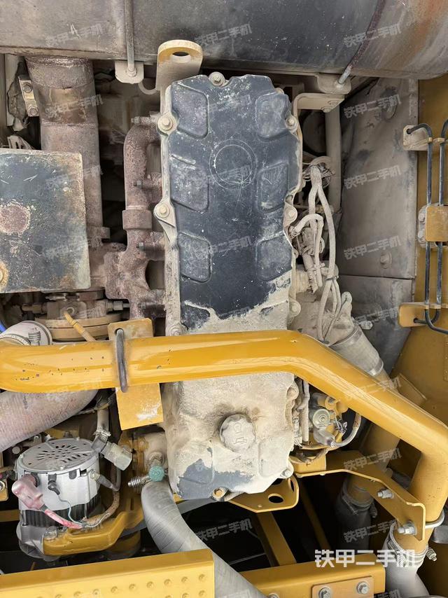 發(fā)動(dòng)機(jī)整體俯視（整機(jī)外觀）