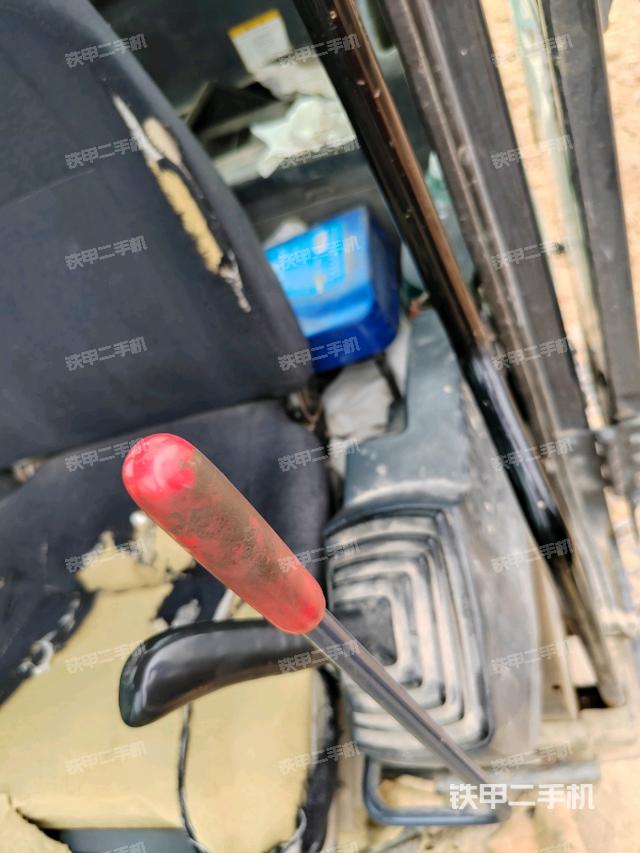 座椅后部（駕駛室部分）