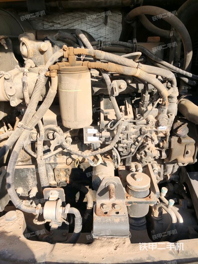 發(fā)動(dòng)機(jī)室(上車部件) 發(fā)動(dòng)機(jī)室(上車部件)