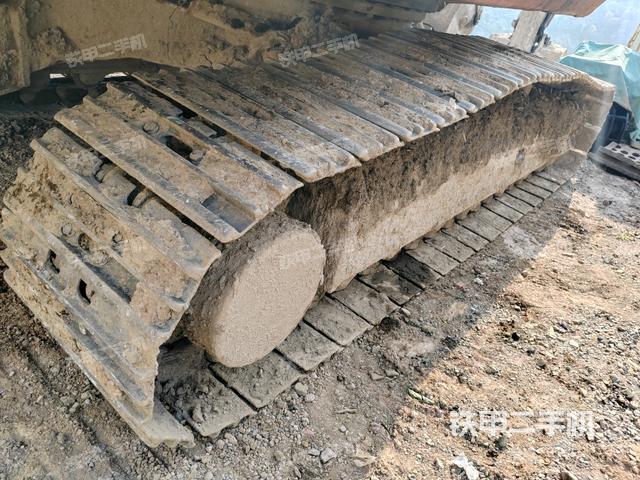 右側(cè)履帶整體（行走機構(gòu)）