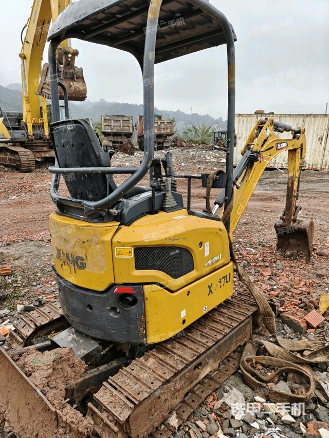 右后45（整機(jī)外觀）