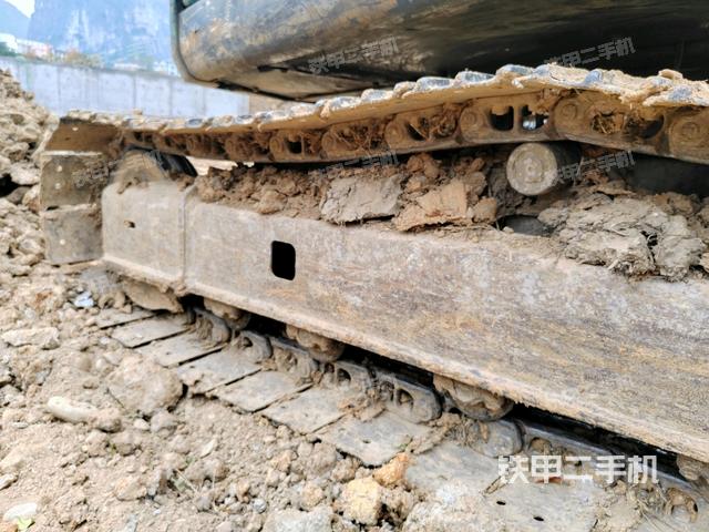 左驅(qū)動(dòng)輪（行走機(jī)構(gòu)）