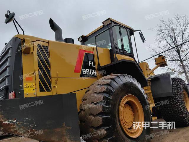 整機(jī)右后45°(整機(jī)外觀及大件) 整機(jī)右后45°(整機(jī)外觀及大件)