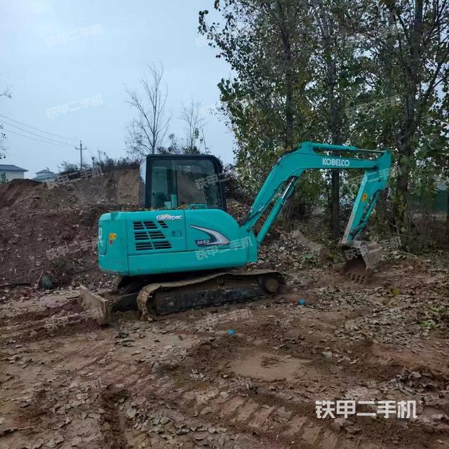 整機右后45°（整機外觀）