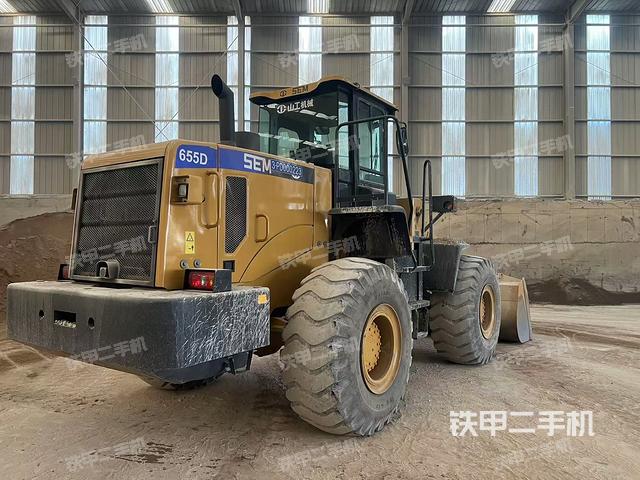 整機右后45°（整機外觀及大件）