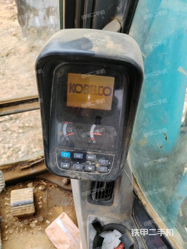 顯示屏?（駕駛室部分）