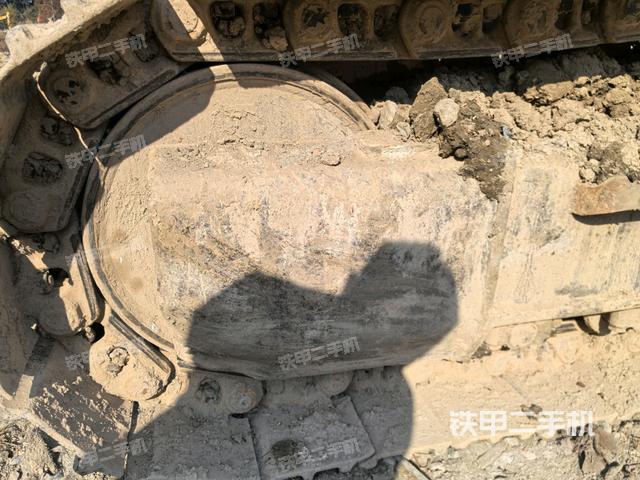 左導(dǎo)向輪（行走機(jī)構(gòu)）