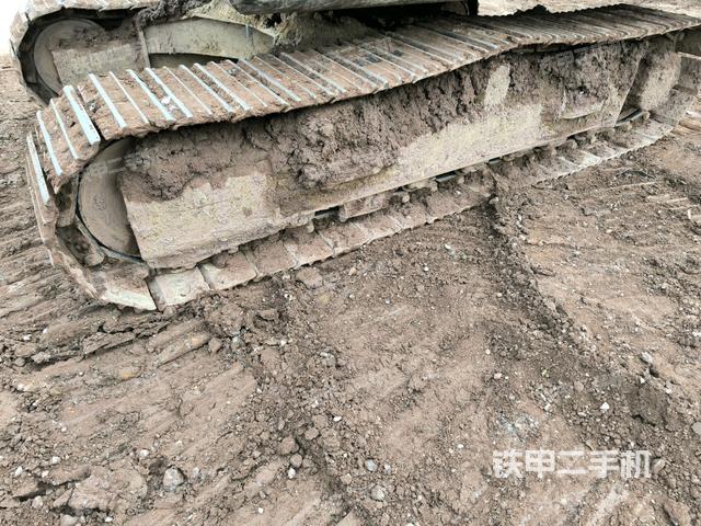 左側履帶整體?（行走機構）