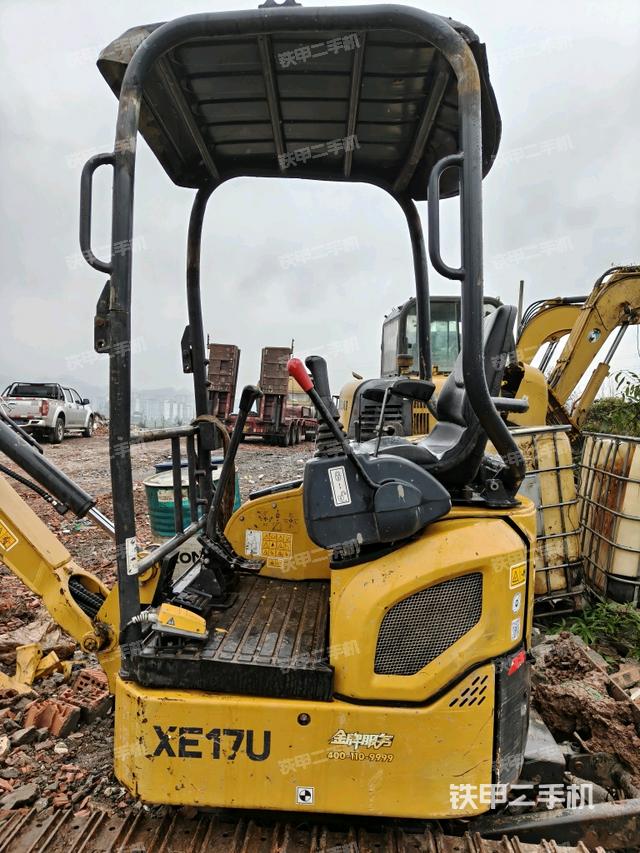 ?駕駛室正側(cè)（駕駛室部分）