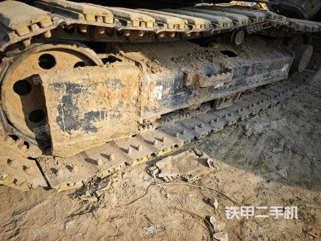 單側(cè)履帶整體（整機外觀）