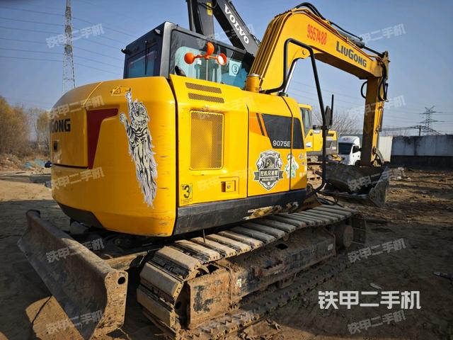 整機右后45°（整機外觀）