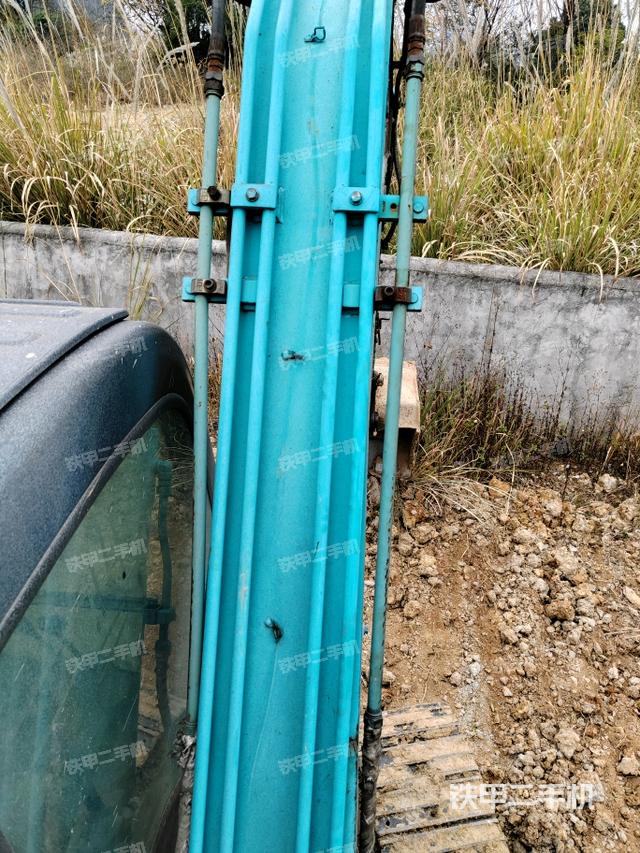 小臂整體左后（工作和回轉(zhuǎn)裝置）