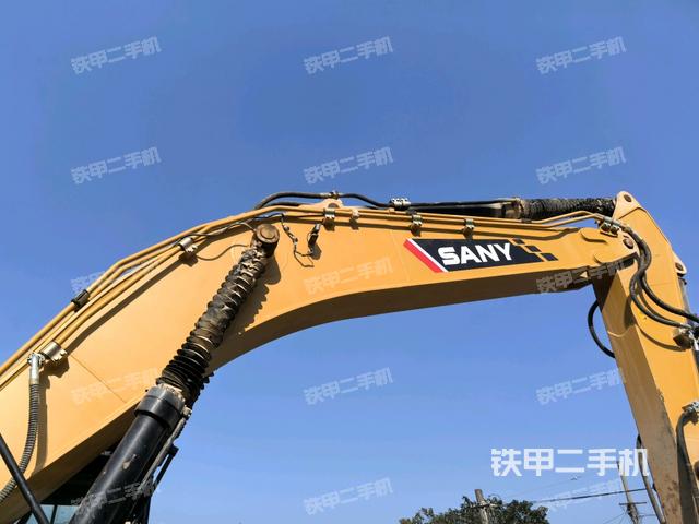 大臂整體?右側(cè)(工作和回轉(zhuǎn)裝置) 大臂整體?右側(cè)(工作和回轉(zhuǎn)裝置)