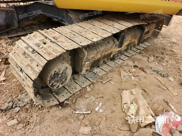 左側(cè)履帶整體?（行走機構(gòu)）