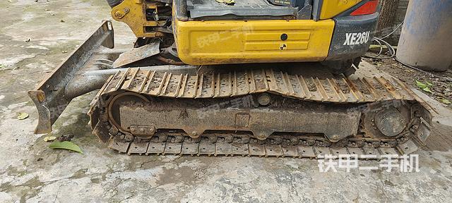 单侧履带整体（整机外观）