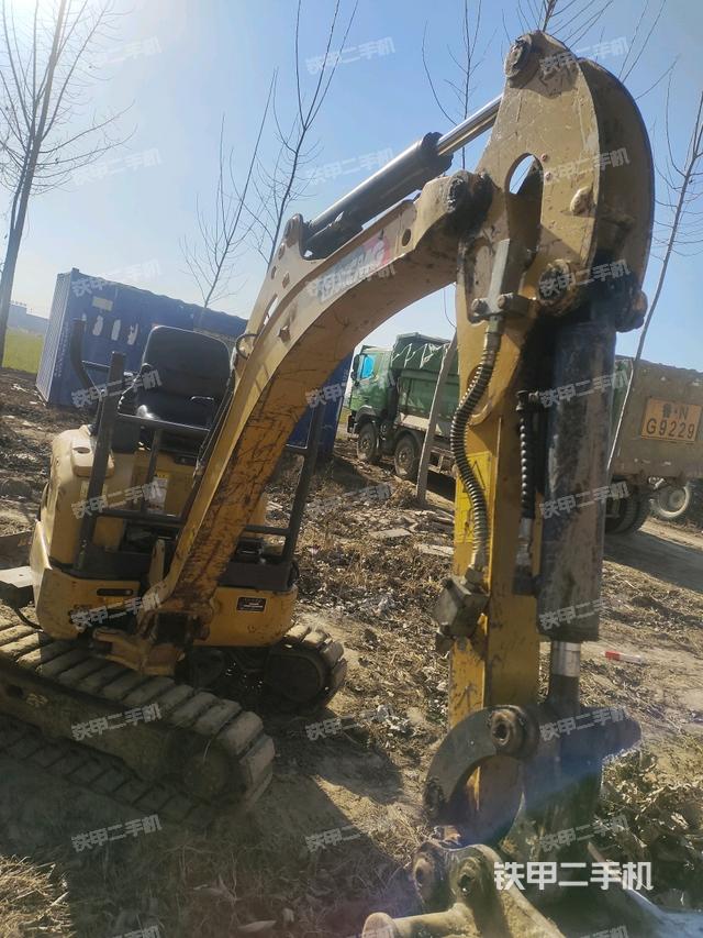 鏟斗右后整體（工作和回轉(zhuǎn)裝置）