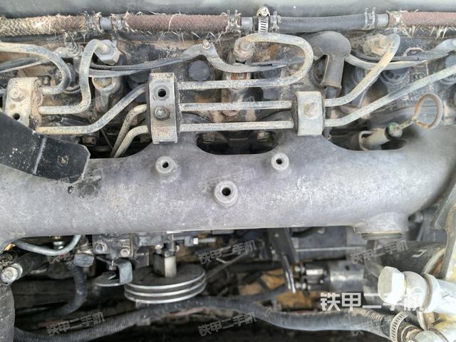 氣門室蓋螺絲特寫(上車部件) 氣門室蓋螺絲特寫(上車部件)