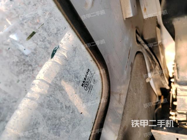 駕駛室左前45度（駕駛室部分）