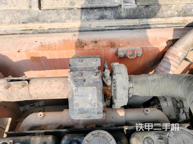 氣門室蓋螺絲特寫（上車部件）