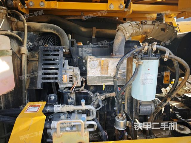 發(fā)動機整體俯視（整機外觀）