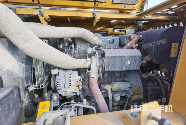 發(fā)動(dòng)機(jī)整體俯視（整機(jī)外觀）