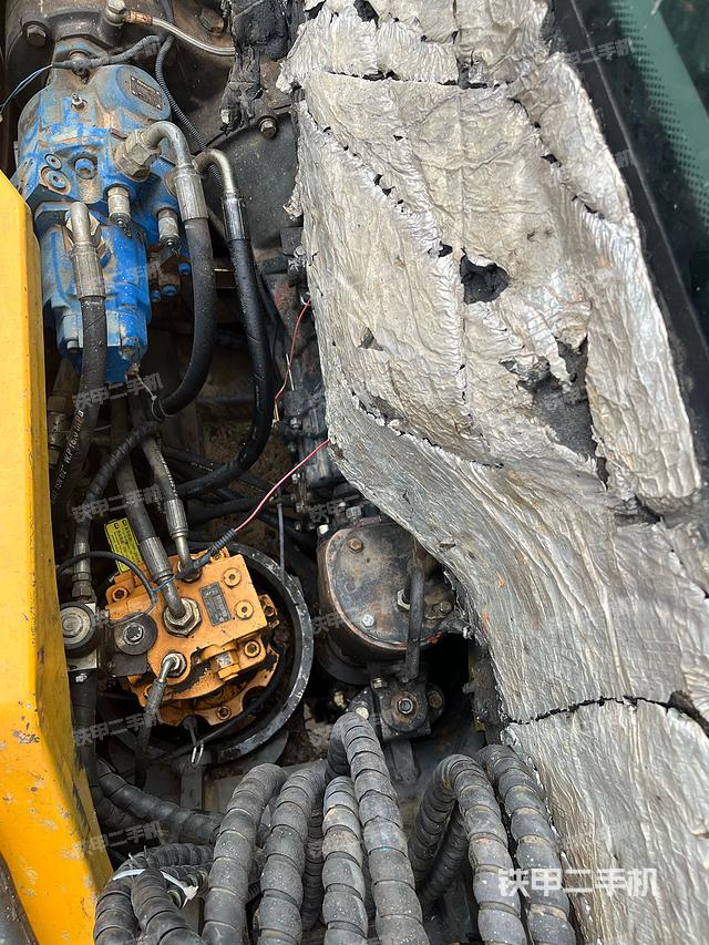 单侧履带整体（整机外观）