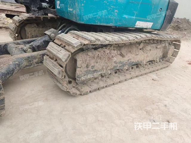 单侧履带整体（整机外观）