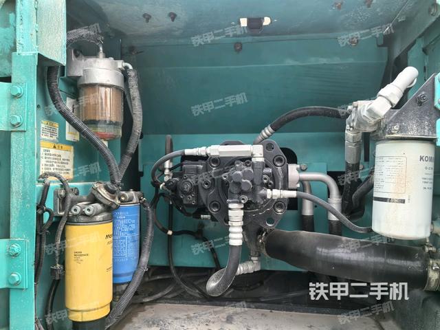 液壓泵斜45?左（大件艙室）