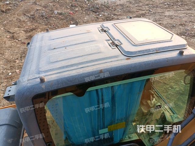 駕駛室頂部俯視（上車部件）