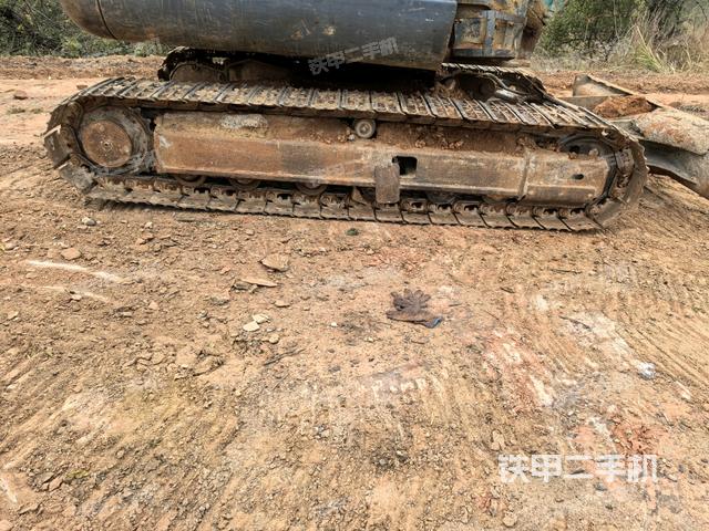 右側(cè)履帶整體?（行走機(jī)構(gòu)）