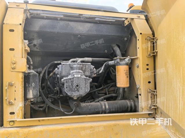 液壓泵室（大件艙室）