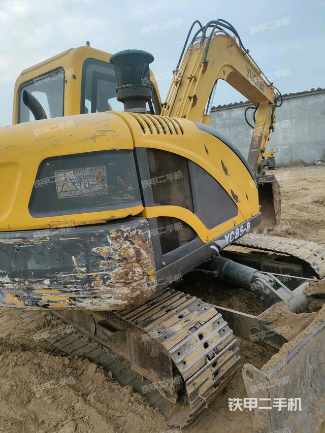 整機(jī)右后45°(整機(jī)外觀) 整機(jī)右后45°(整機(jī)外觀)