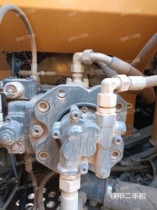 液壓泵室（大件艙室）