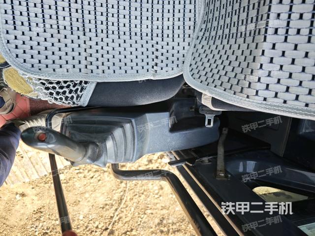 顯示屏?(駕駛室部分) 顯示屏?(駕駛室部分)