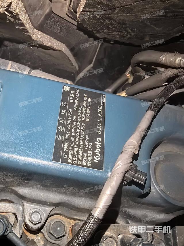 发动机整体俯视（整机外观）