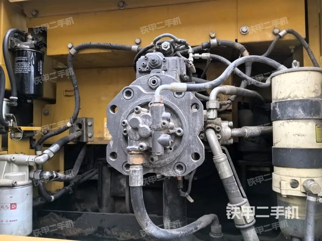 液壓泵室（大件艙室）