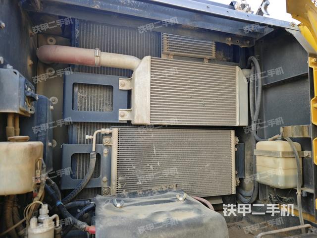 散熱器正面（大件艙室）